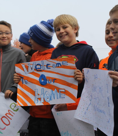 Students from Madawaska Elementary School greet the finishers of this year's "Real Cannonball" race, Thursday, Oct. 6, 2016 at Four Corners Park in Madawaska. Don Eno | SJVT / FhF)