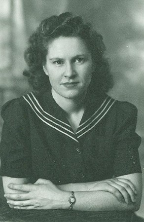 Annette (Pelletier) Cyr, 92, died peacefully Thursday, November 24, 2016 with family by her side at a Fort Kent Health Care Facility. She was born in Baker Lake, N.B. Canada, August 23, 1924. (Contributed photo)